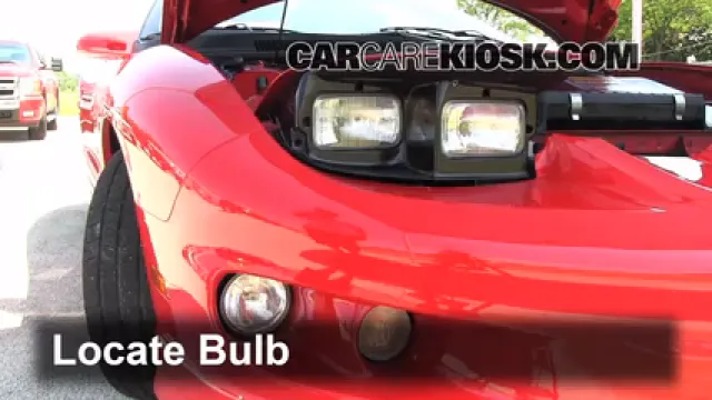 2001 Pontiac Firebird 3.8L V6 Convertible Éclairage Feux de croisement (remplacer l'ampoule)